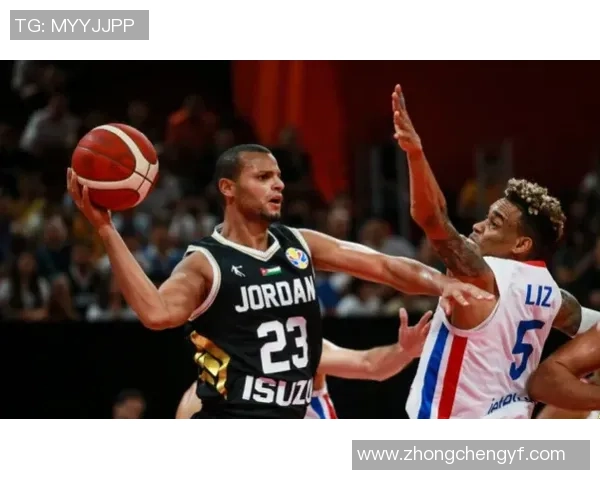 篮球世界杯精彩对决多米尼加队挑战约旦队展现篮球魅力与激情